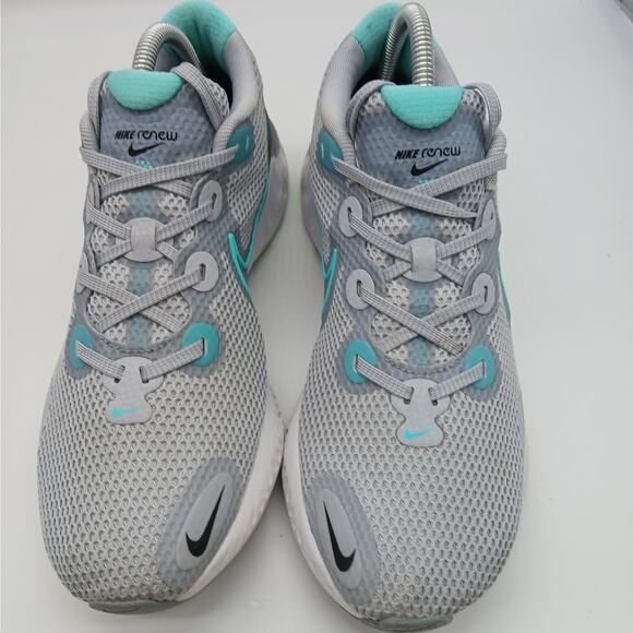 Nike Renew Run Running Sneakers Athletic Sky Gray Hyper Turquoise Size 10 - Picture 10 of 11